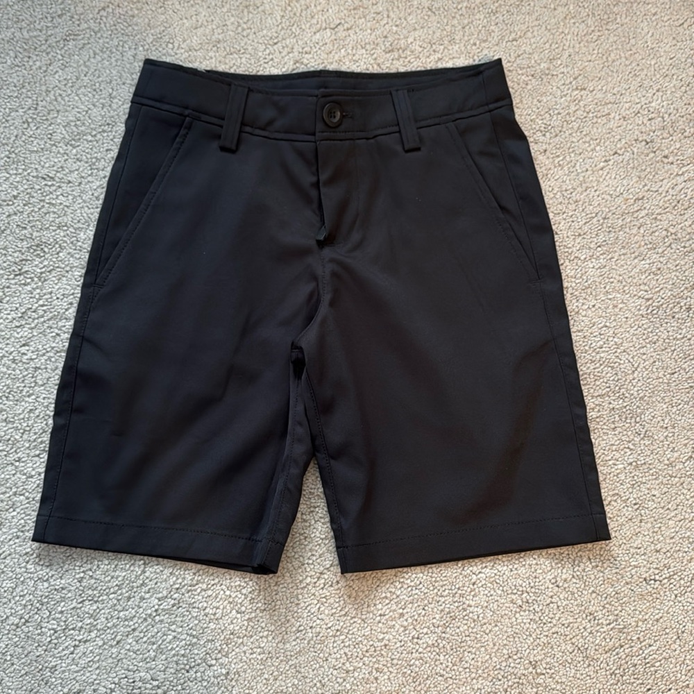 EUC Boys’ Under Armour Match Play Shorts Black Sz YXS